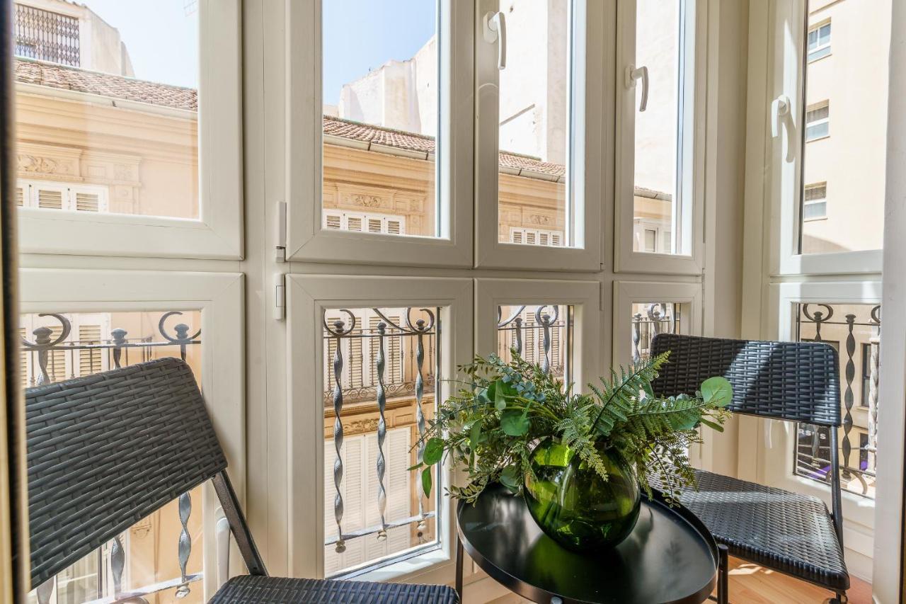 Bright Two-Bedroom Apartment In The Historic Center Màlaga Exteriér fotografie